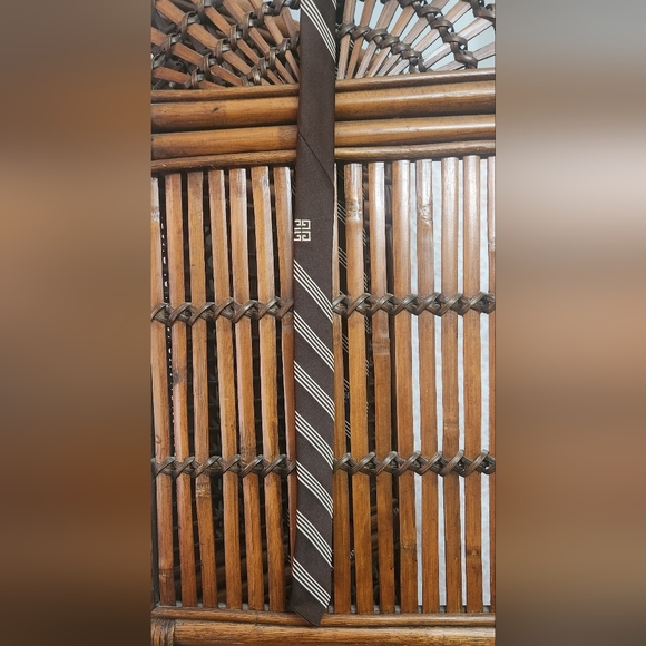 Givenchy Brown and White Classic Tie - Picture 2 of 4